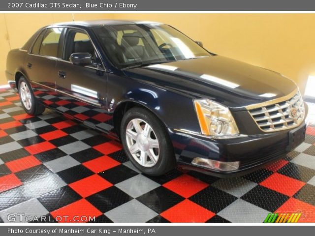 2007 Cadillac DTS Sedan in Blue Chip