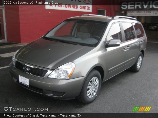 2012 Kia Sedona LX in Platinum