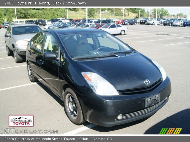 2005 Toyota Prius Hybrid in Black