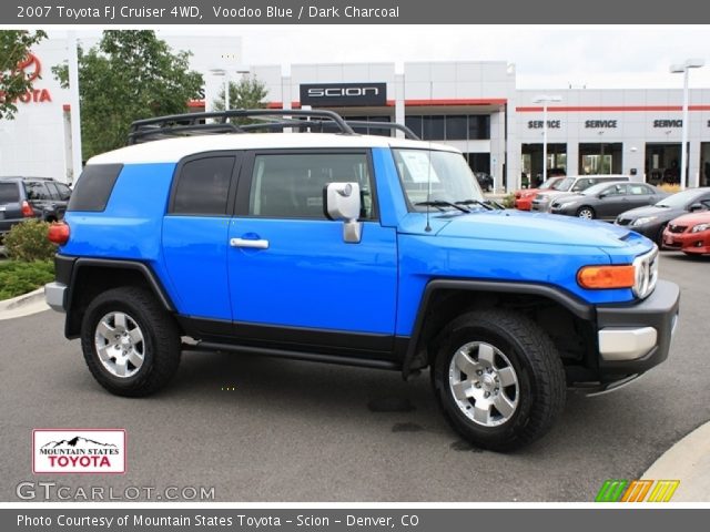 2007 Toyota FJ Cruiser 4WD in Voodoo Blue