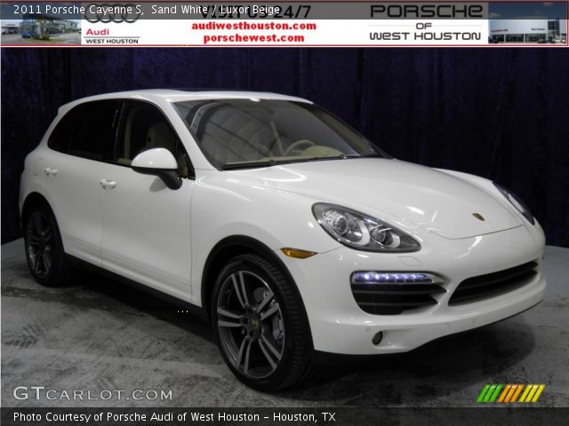 2011 Porsche Cayenne S in Sand White