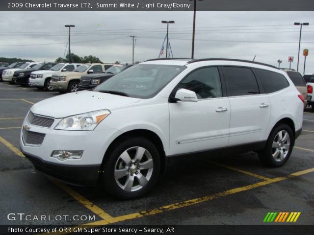 2009 Chevrolet Traverse LTZ in Summit White