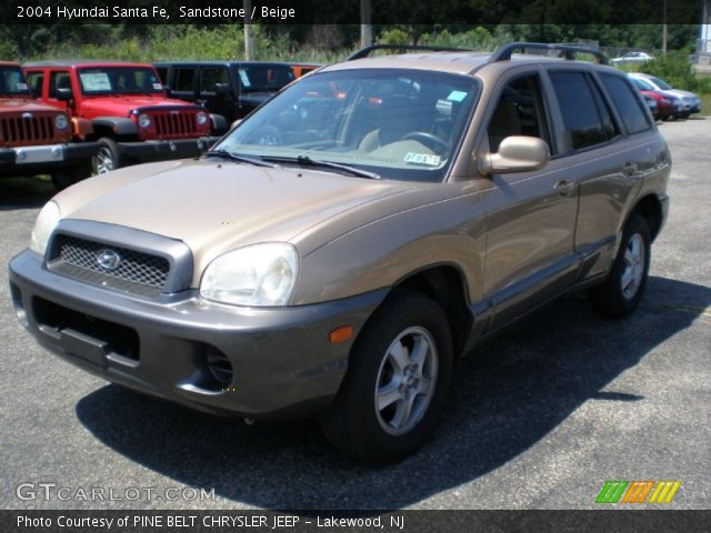 2004 Hyundai Santa Fe  in Sandstone