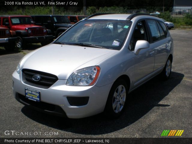 2008 Kia Rondo LX V6 in Fine Silver