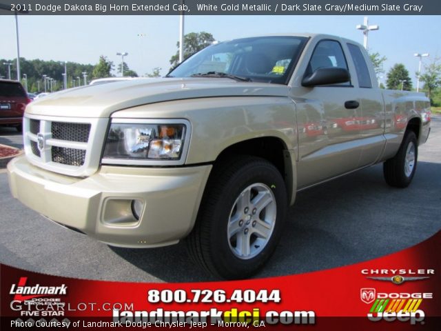 2011 Dodge Dakota Big Horn Extended Cab in White Gold Metallic