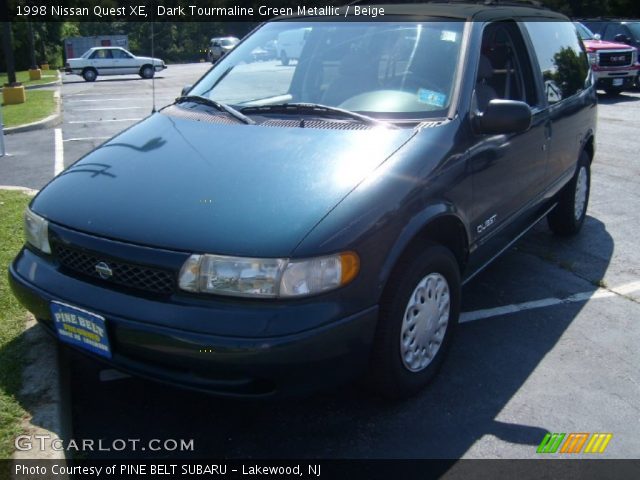 1998 Nissan Quest XE in Dark Tourmaline Green Metallic