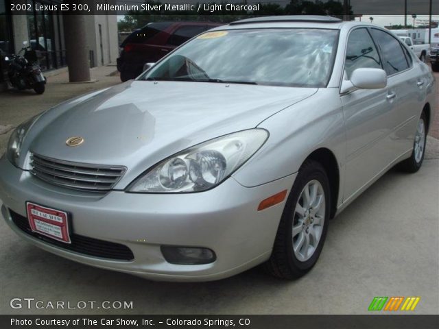 2002 Lexus ES 300 in Millennium Silver Metallic