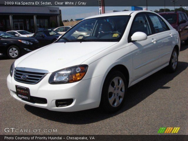 2009 Kia Spectra EX Sedan in Clear White