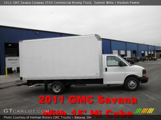 2011 GMC Savana Cutaway 3500 Commercial Moving Truck in Summit White