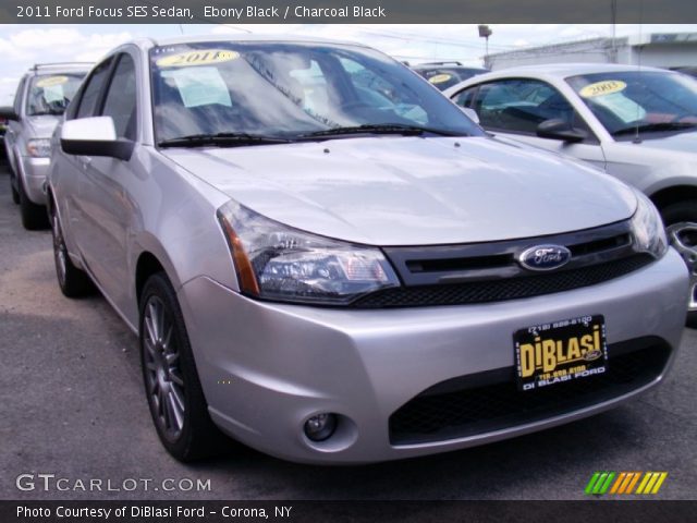 2011 Ford Focus SES Sedan in Ebony Black