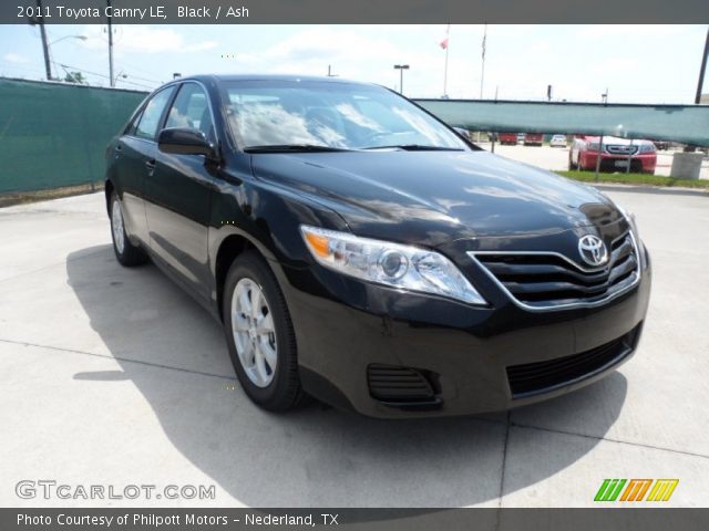2011 Toyota Camry LE in Black