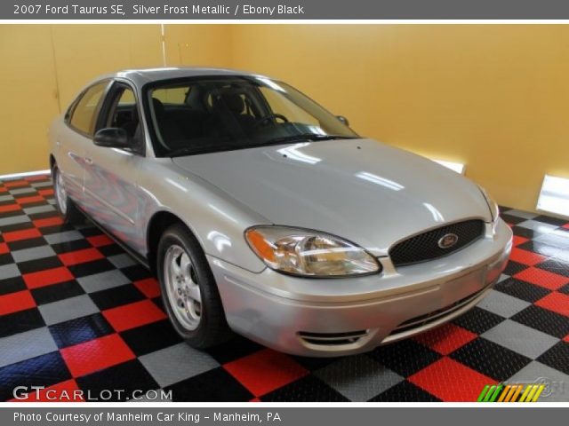 2007 Ford Taurus SE in Silver Frost Metallic
