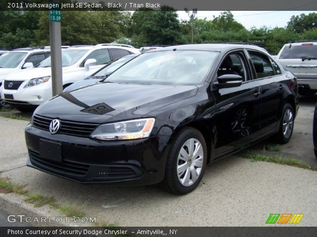 2011 Volkswagen Jetta SE Sedan in Black