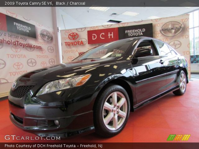 2009 Toyota Camry SE V6 in Black