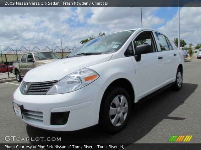 2009 Nissan Versa 1.6 Sedan in Fresh Powder