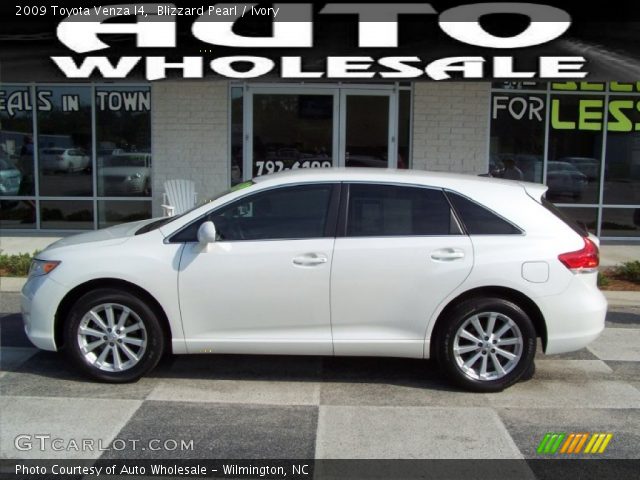 2009 Toyota Venza I4 in Blizzard Pearl