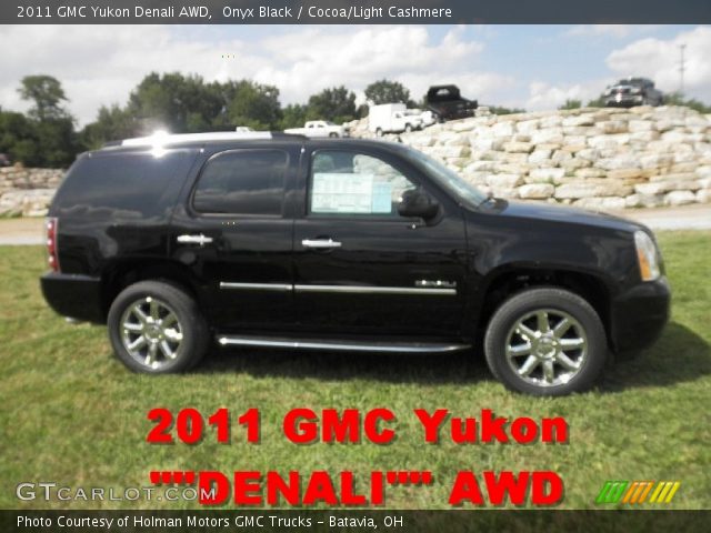 2011 GMC Yukon Denali AWD in Onyx Black
