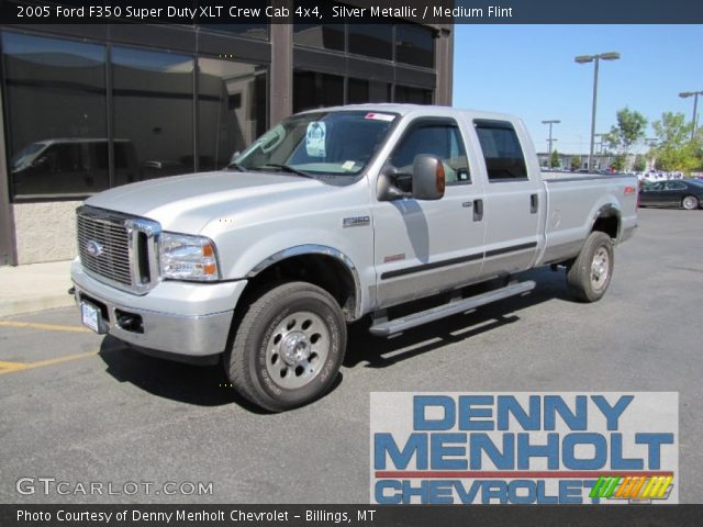 2005 Ford F350 Super Duty XLT Crew Cab 4x4 in Silver Metallic
