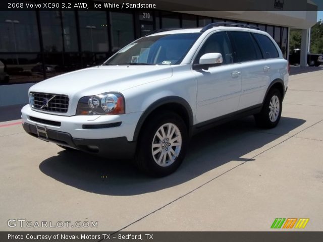 2008 Volvo XC90 3.2 AWD in Ice White