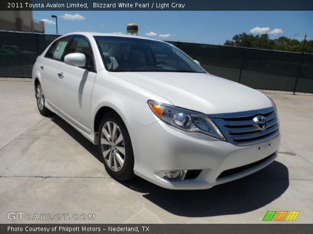 2011 Toyota Avalon Limited in Blizzard White Pearl