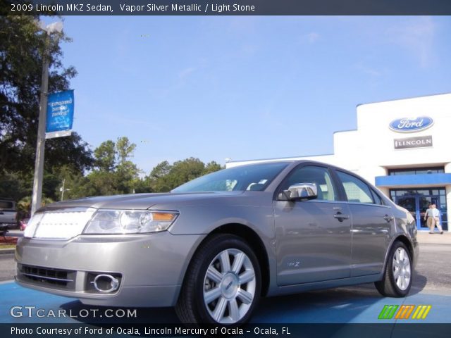 2009 Lincoln MKZ Sedan in Vapor Silver Metallic