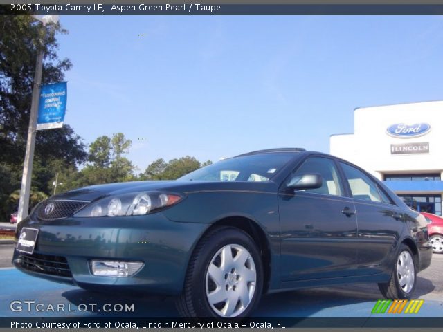 2005 Toyota Camry LE in Aspen Green Pearl