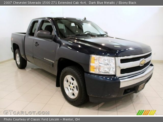 2007 Chevrolet Silverado 1500 Z71 Extended Cab 4x4 in Dark Blue Metallic