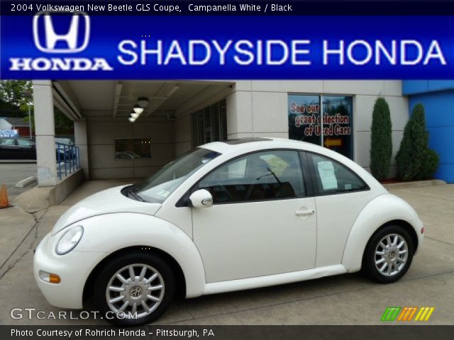 2004 Volkswagen New Beetle GLS Coupe in Campanella White