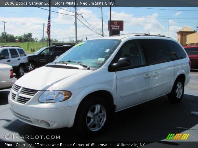 2006 Dodge Caravan SXT in Stone White