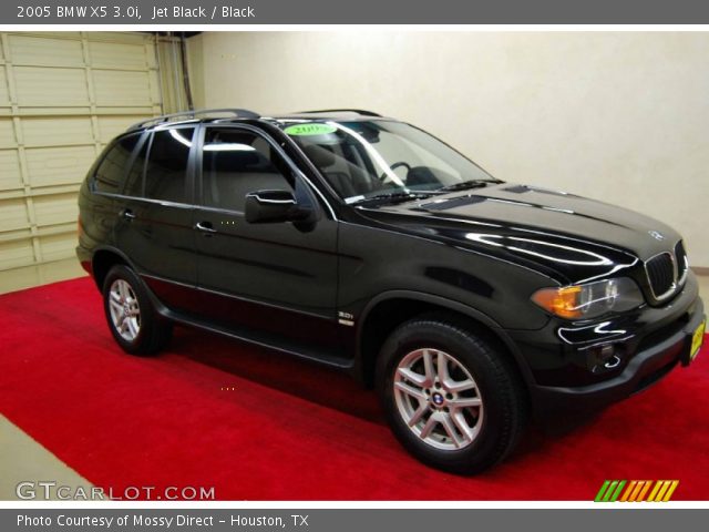 2005 BMW X5 3.0i in Jet Black