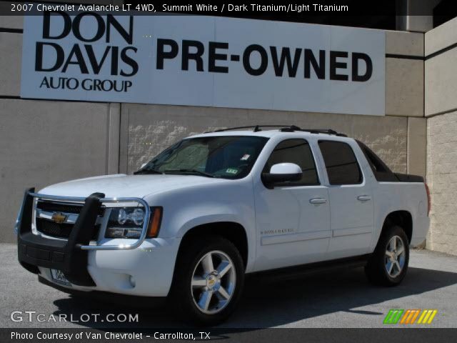 2007 Chevrolet Avalanche LT 4WD in Summit White