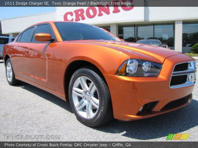 2011 Dodge Charger SE in Toxic Orange Pearl