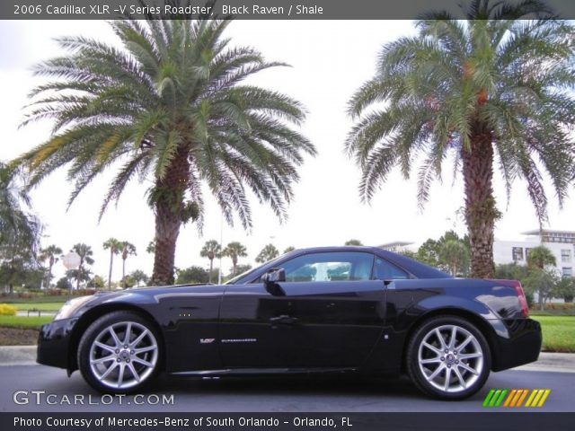 2006 Cadillac XLR -V Series Roadster in Black Raven