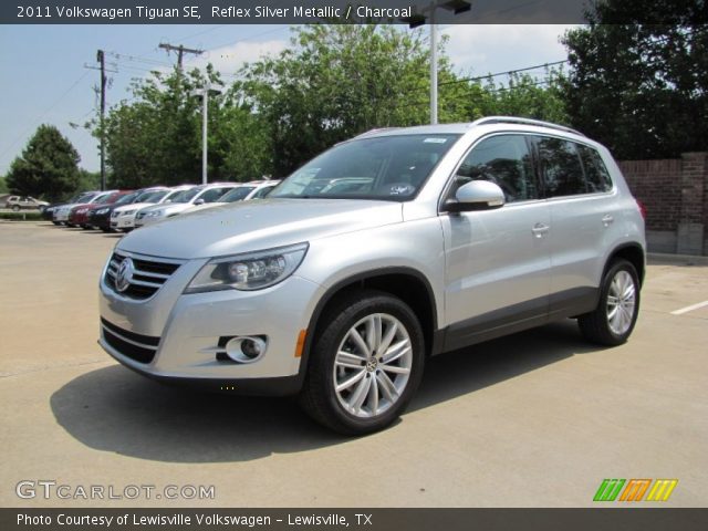 2011 Volkswagen Tiguan SE in Reflex Silver Metallic
