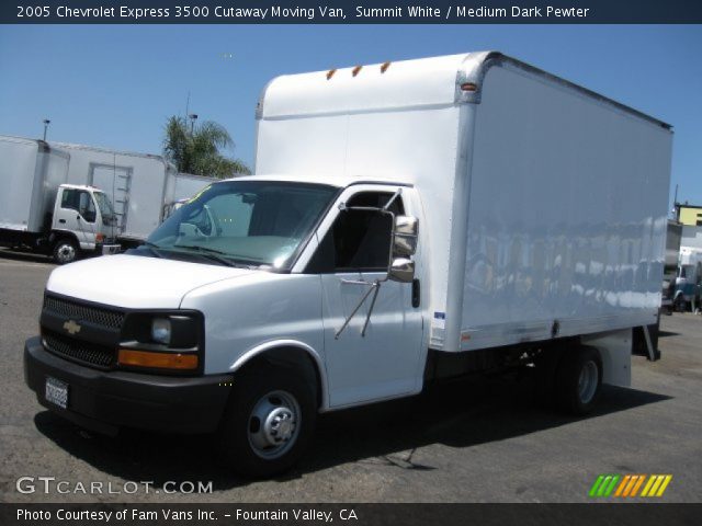 2005 Chevrolet Express 3500 Cutaway Moving Van in Summit White