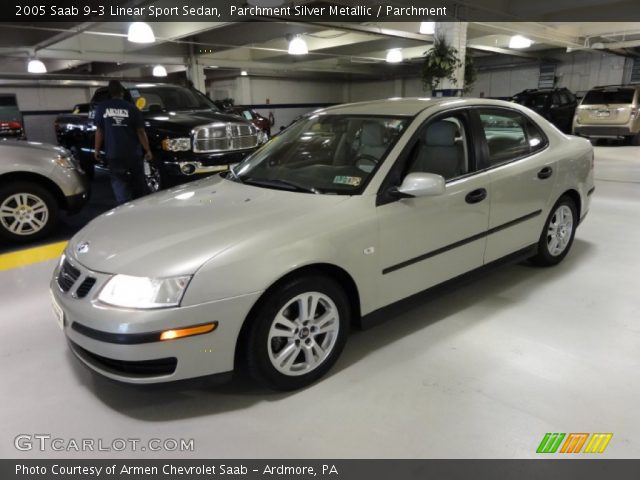 2005 Saab 9-3 Linear Sport Sedan in Parchment Silver Metallic