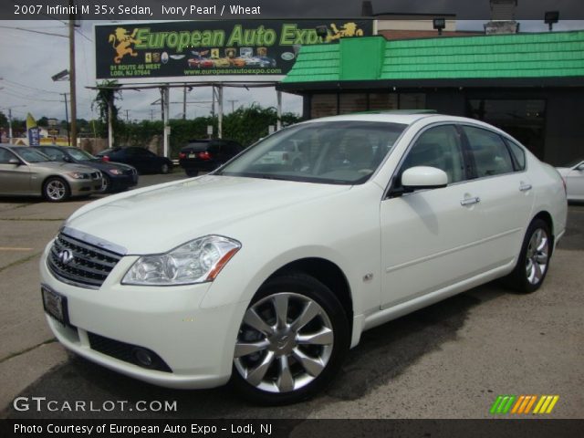 2007 Infiniti M 35x Sedan in Ivory Pearl