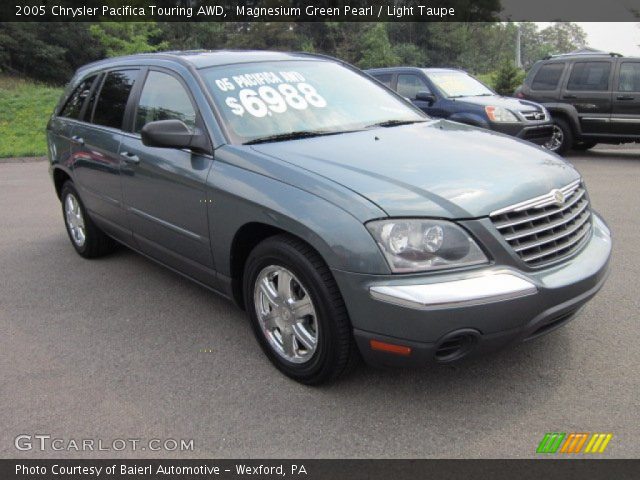 2005 Chrysler Pacifica Touring AWD in Magnesium Green Pearl