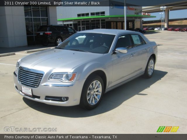 2011 Chrysler 300 Limited in Bright Silver Metallic