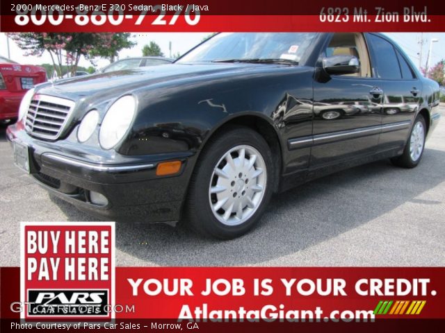 2000 Mercedes-Benz E 320 Sedan in Black