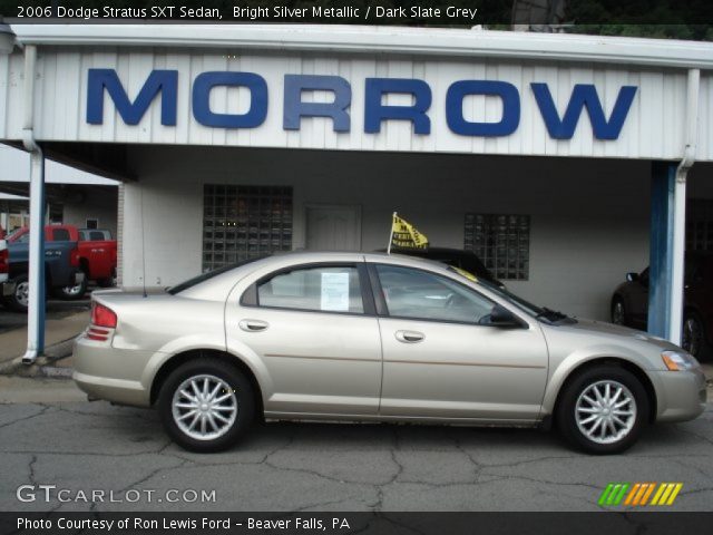 2006 Dodge Stratus SXT Sedan in Bright Silver Metallic