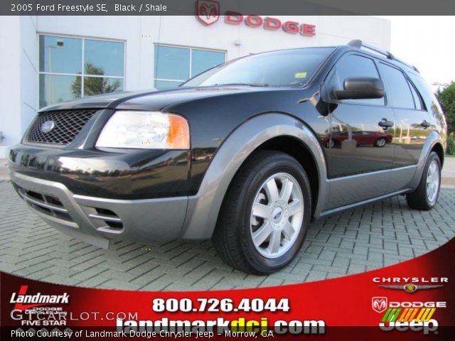 2005 Ford Freestyle SE in Black