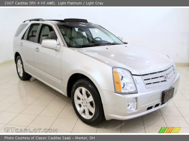2007 Cadillac SRX 4 V6 AWD in Light Platinum