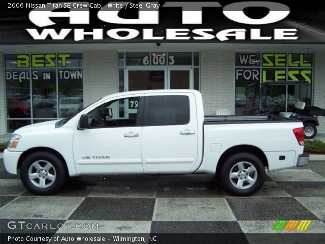 2006 Nissan Titan SE Crew Cab in White