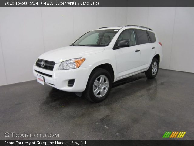 2010 Toyota RAV4 I4 4WD in Super White
