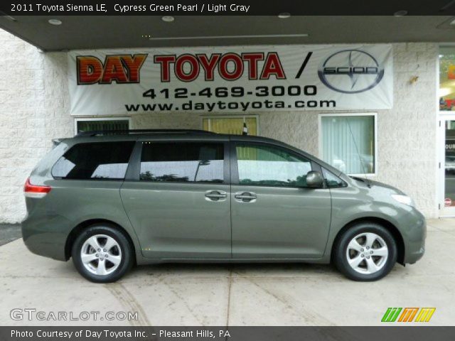 2011 Toyota Sienna LE in Cypress Green Pearl