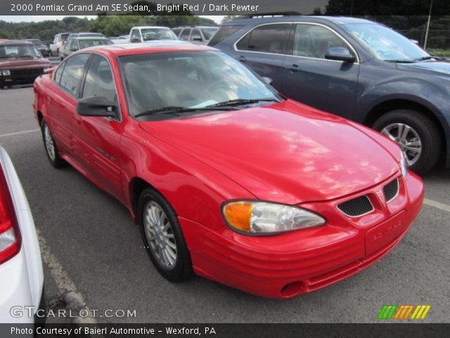 2000 Pontiac Grand Am SE Sedan in Bright Red
