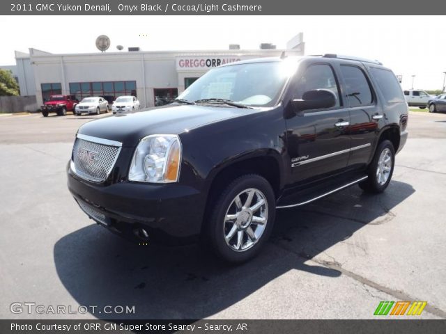 2011 GMC Yukon Denali in Onyx Black
