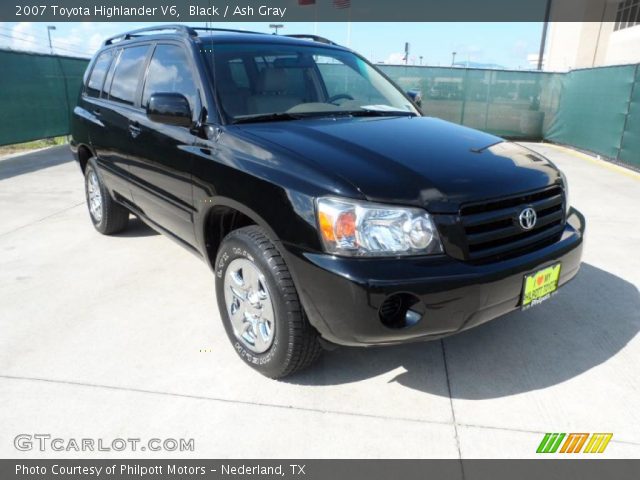 2007 Toyota Highlander V6 in Black