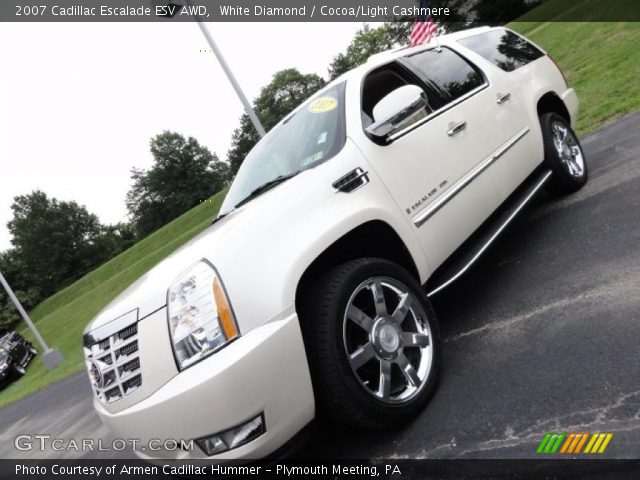 2007 Cadillac Escalade ESV AWD in White Diamond